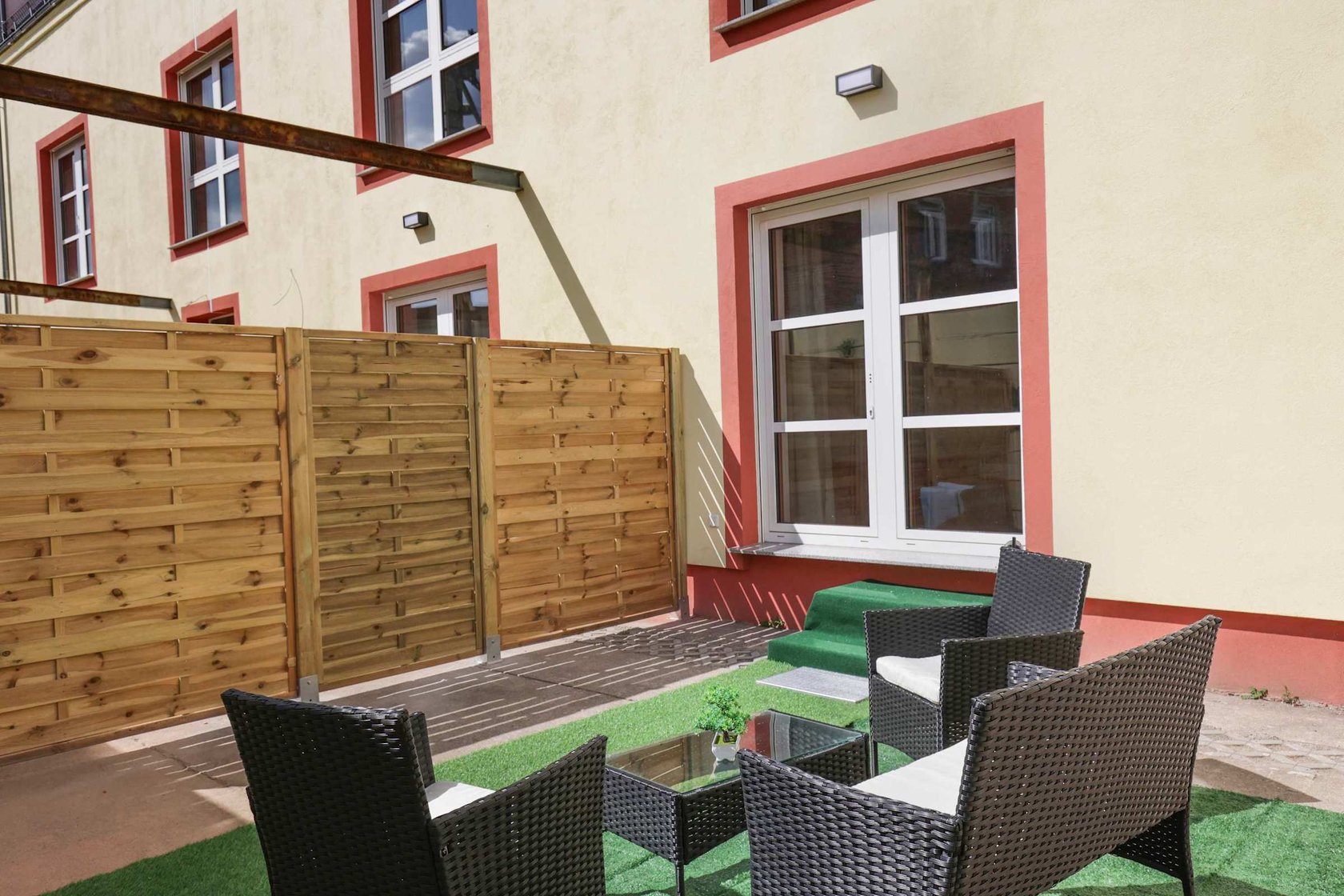 Private Outdoor Patio w/ Modern Seating | Relax & Unwind in Your Own Urban Oasis