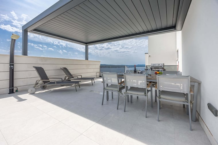 Pool Terrace with Alfresco Dining & Sun Loungers