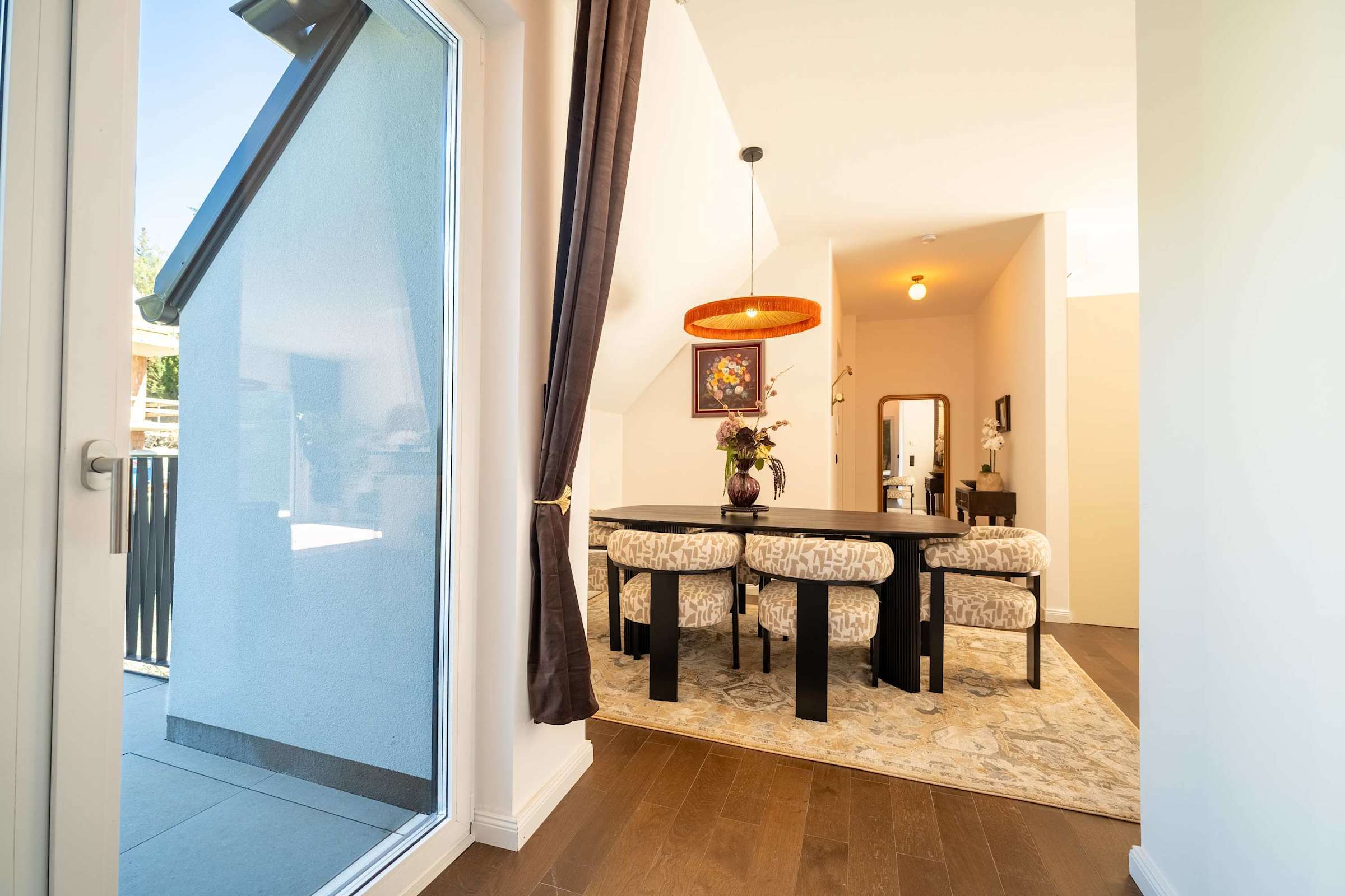 Dining area by a door to the terrace